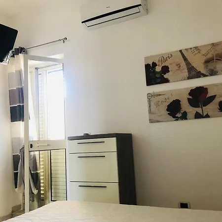 Appartement La Casa Di Alice è Un Bilocale Luminoso E Felice Porto Empedocle